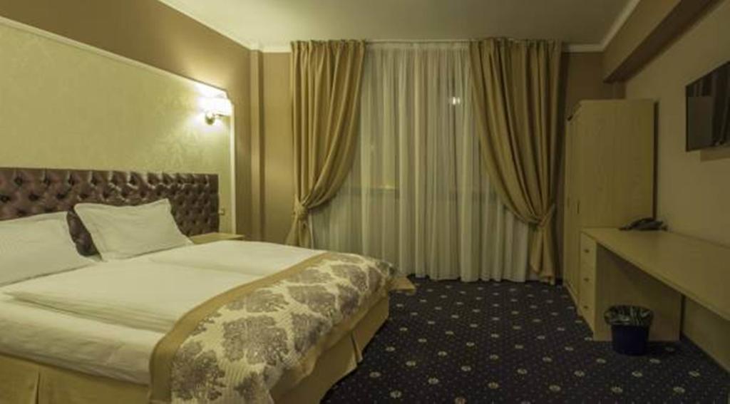 Hotel Bulevard フネドアラ エクステリア 写真